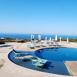 4* Bed and breakfast Dammusi Al-qubba Wellness &